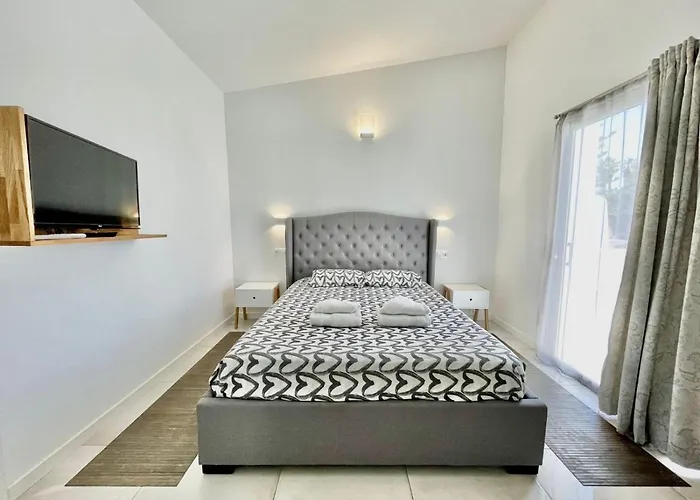 12 Villa Costa Adeje (Tenerife)