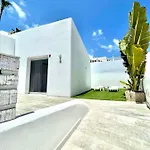 12 Villa Costa Adeje (Tenerife)